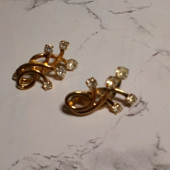 Vtg EMMONS Signed Rhinestone Clip Earrings Gold - Picture 3 of 13